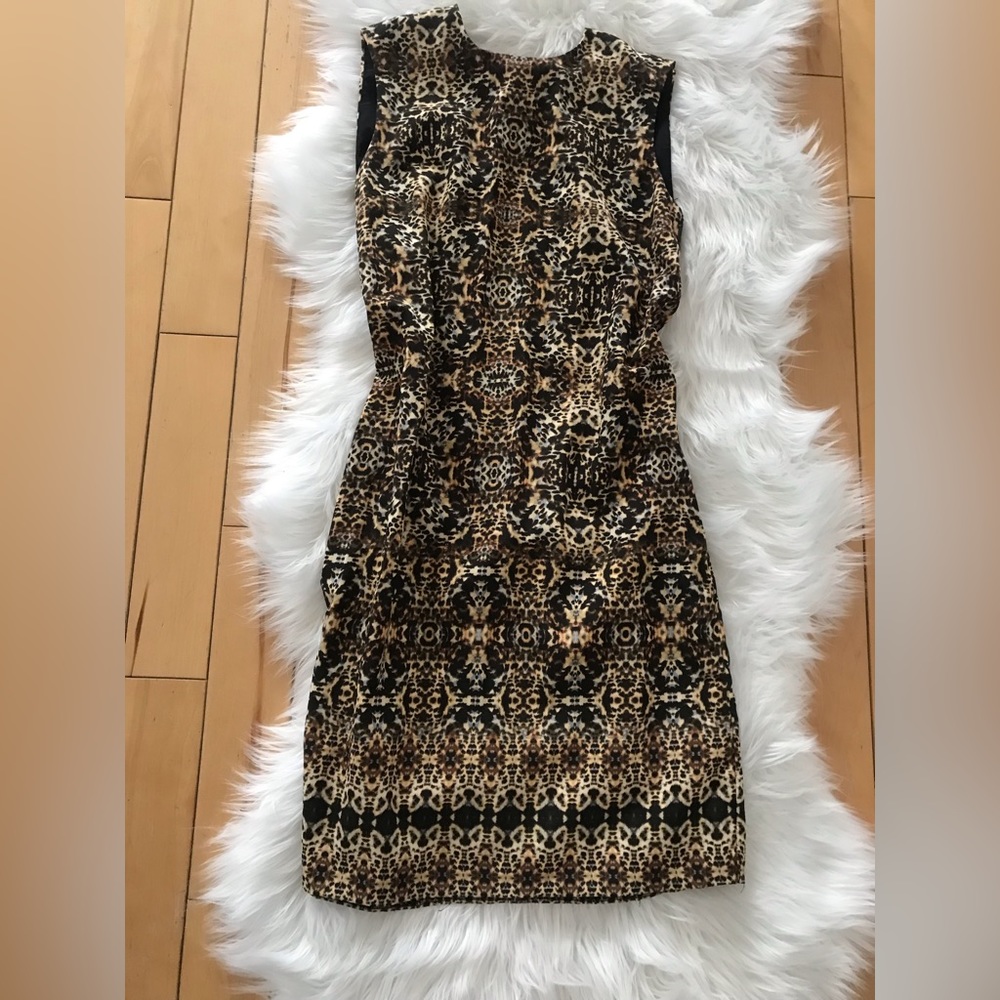 Sleeveless Dress• tailor made dress • size: small •New!